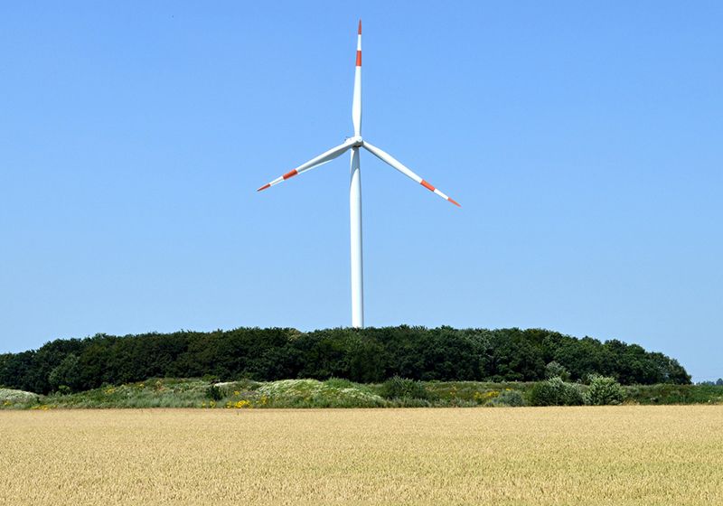 風力發電機的風車旋轉一次能產生多少度電？